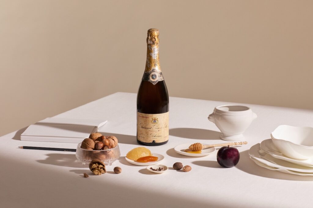 falcon 1926 champagne Ruinart